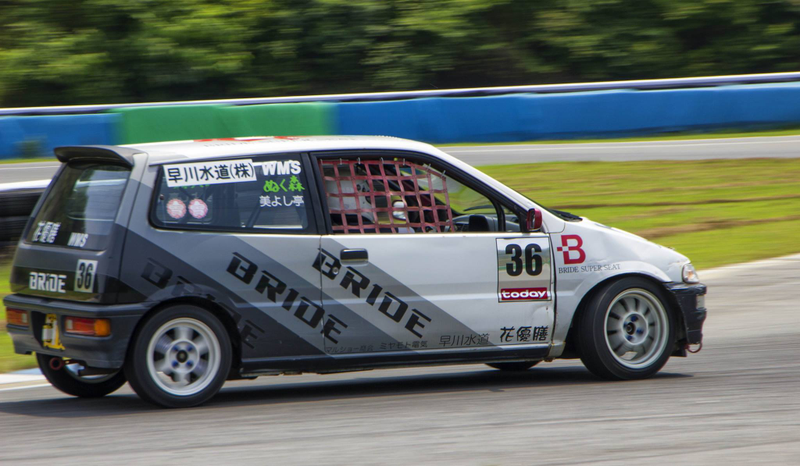 Illustration for article titled Few pics from a keicar race at Kota Circuit today...